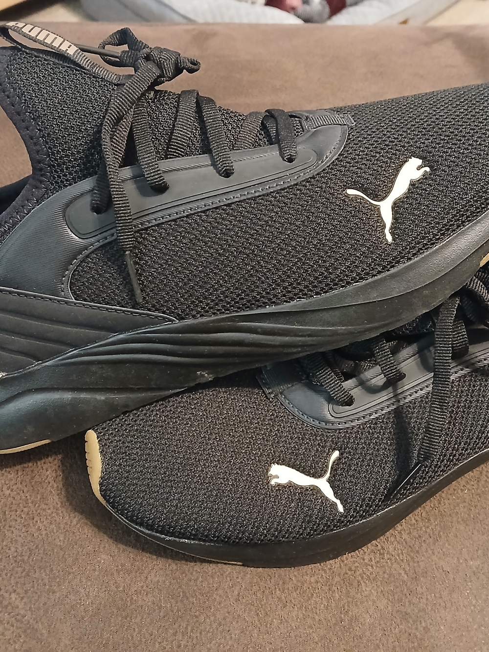 Puma Black Womens Athletic Sneakers with White Puma Logo Black And Gold